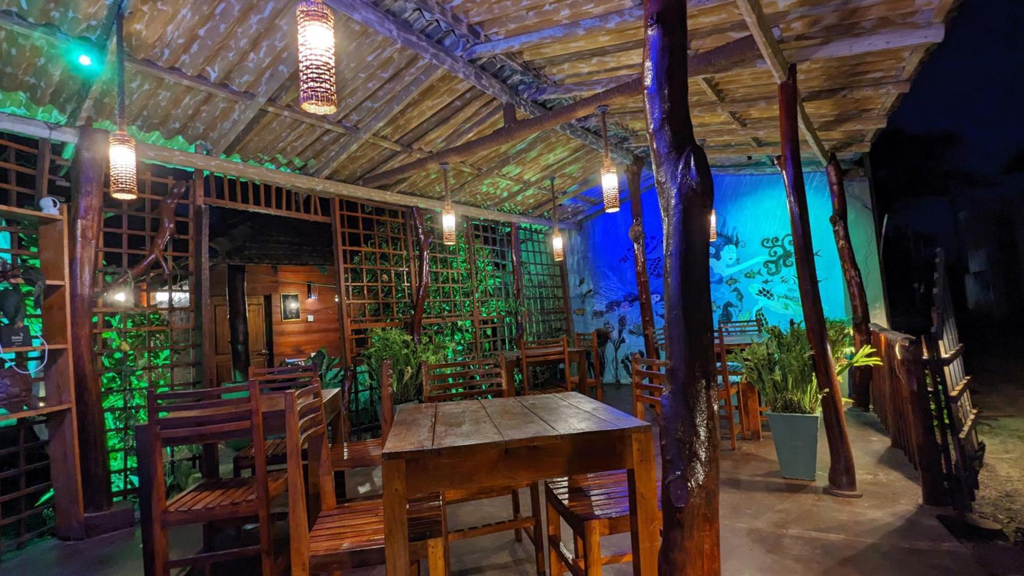 Canoe Beach Resort Tangalle Bagian luar foto