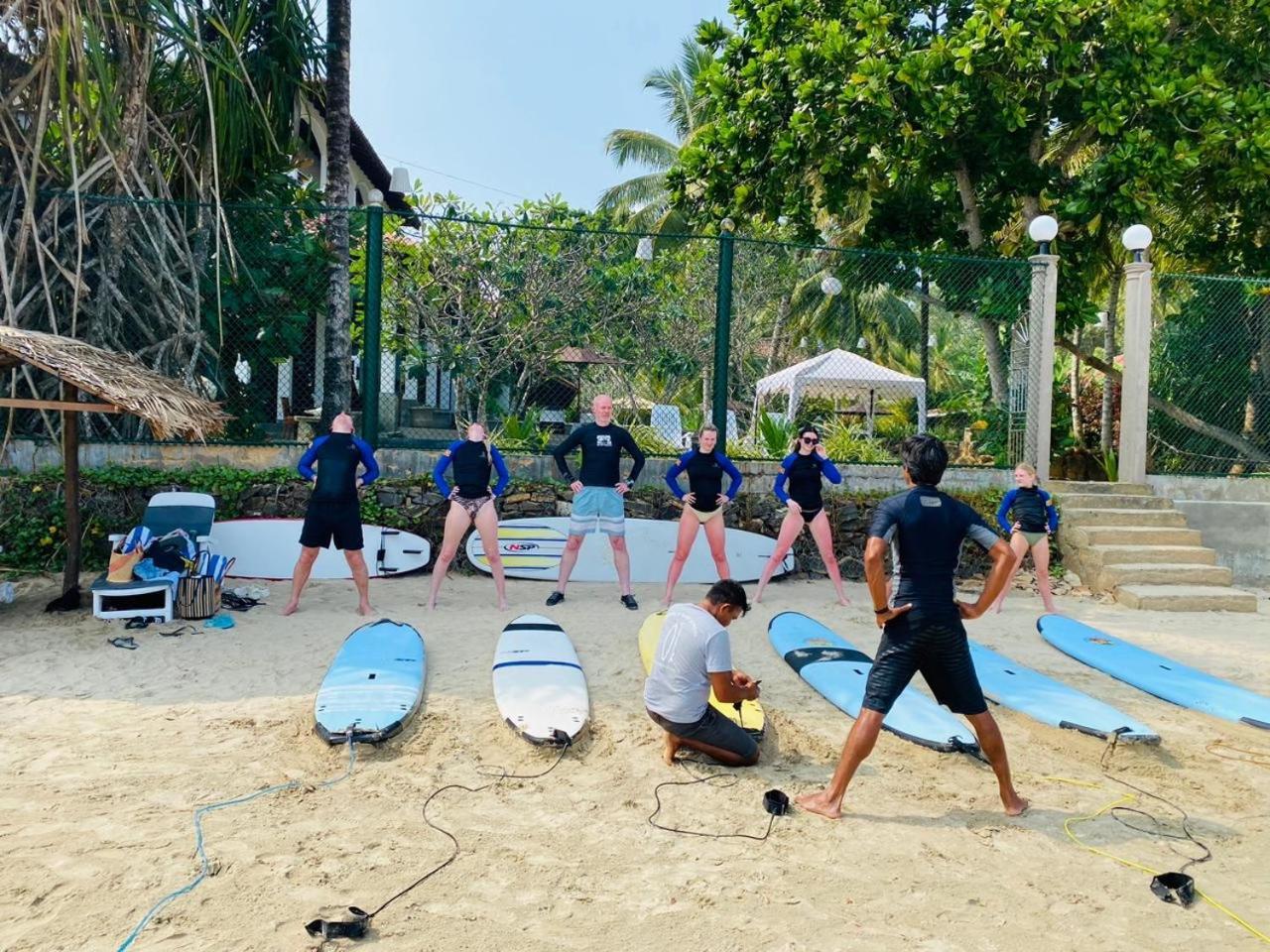 Canoe Beach Resort Tangalle Bagian luar foto